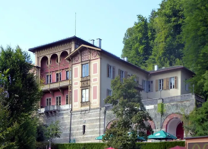 Urlaub In Der Koeniglichen Villa